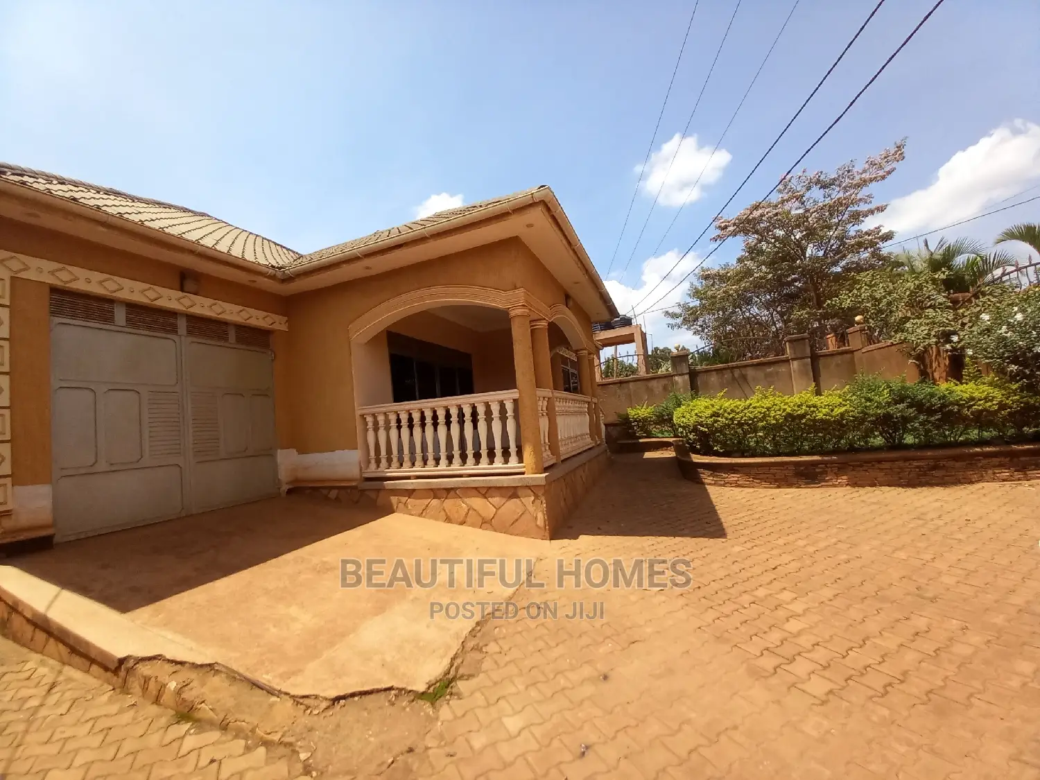 Furnished 5bdrm House in Kira for Sale in Kira