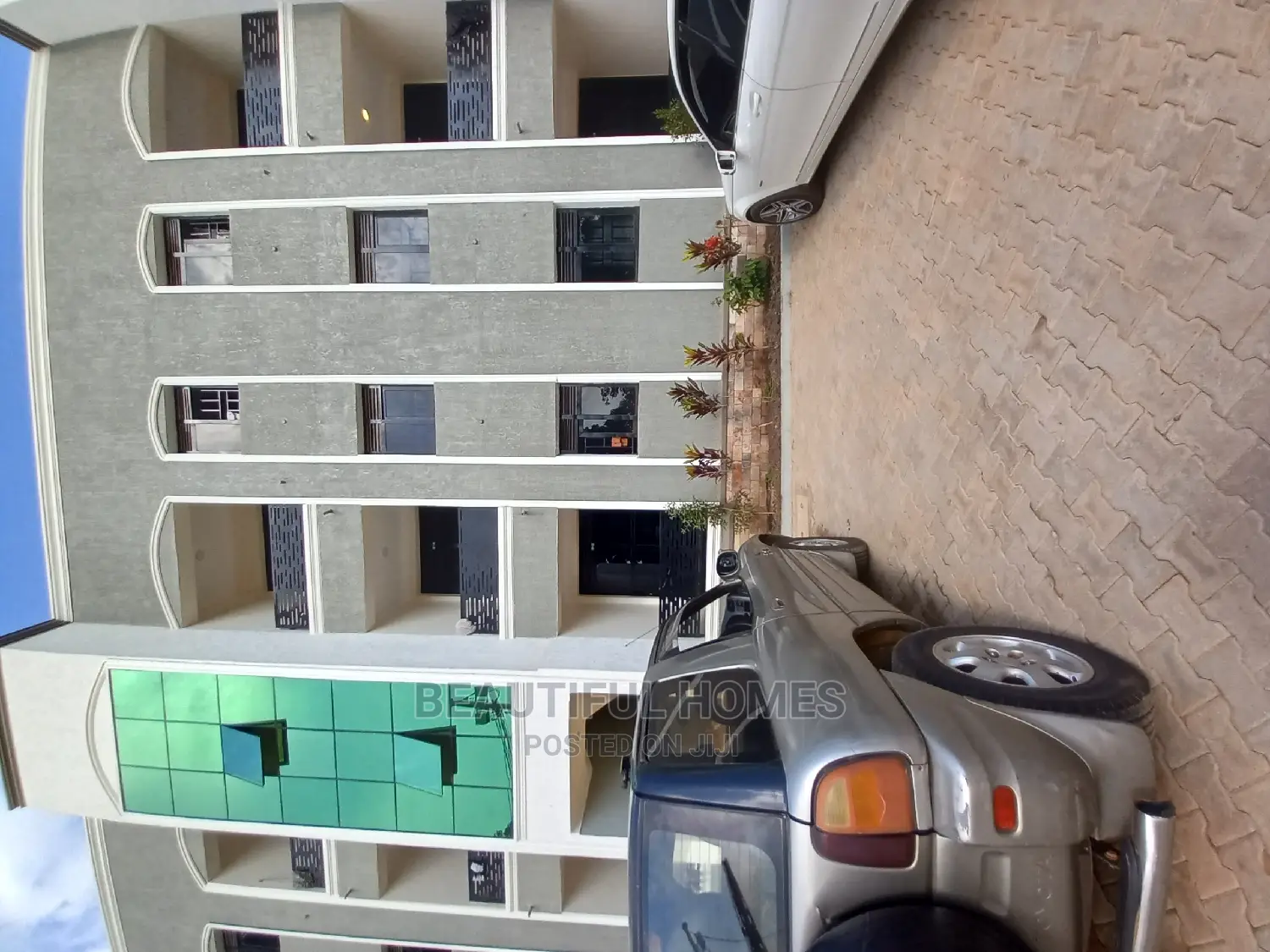 Furnished 2bdrm Block of Flats in Kira 1 for Sale in Kira