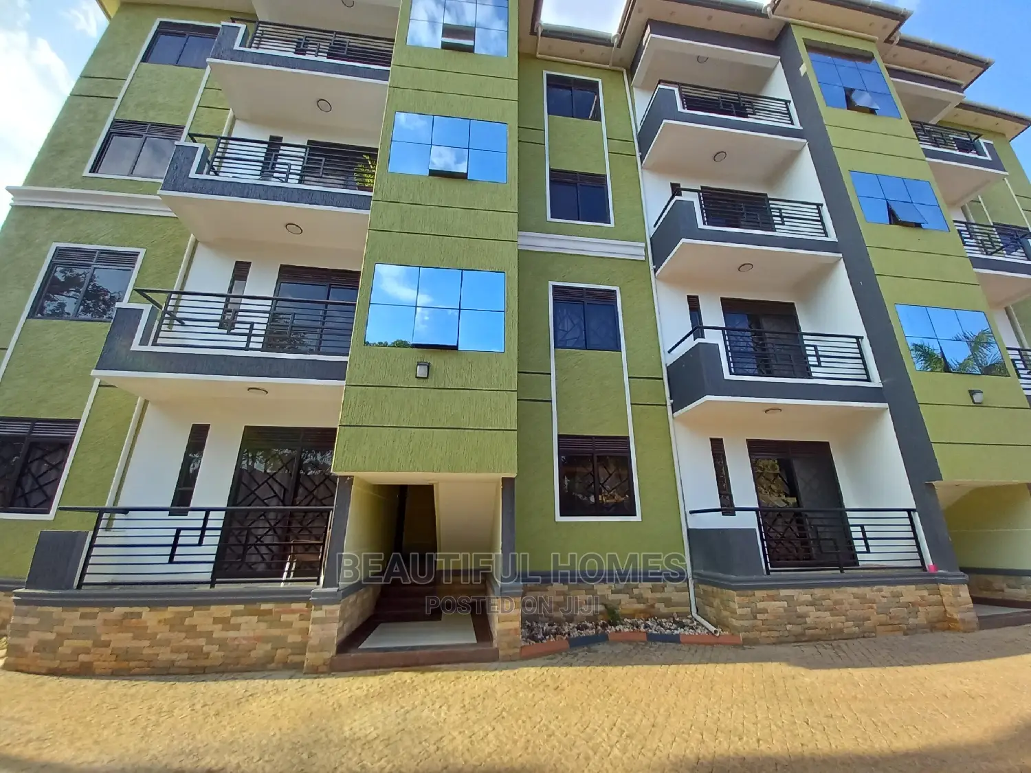 Furnished 2bdrm Block of Flats in Ntinda, Central Division for Sale in Central Division