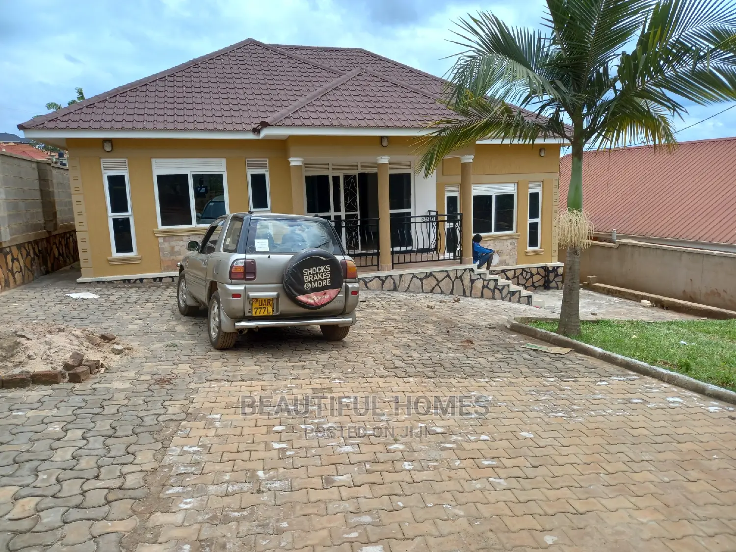 Furnished 3bdrm Bungalow in Kira First Class for Sale in Kira