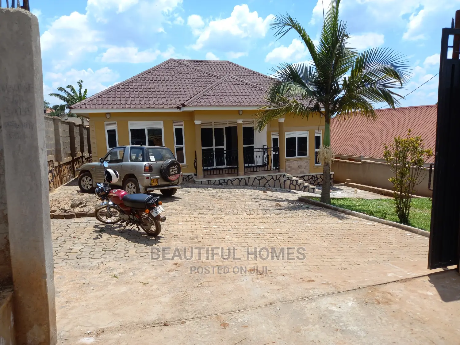 Furnished 3bdrm Bungalow in Kira First Class for Sale in Kira