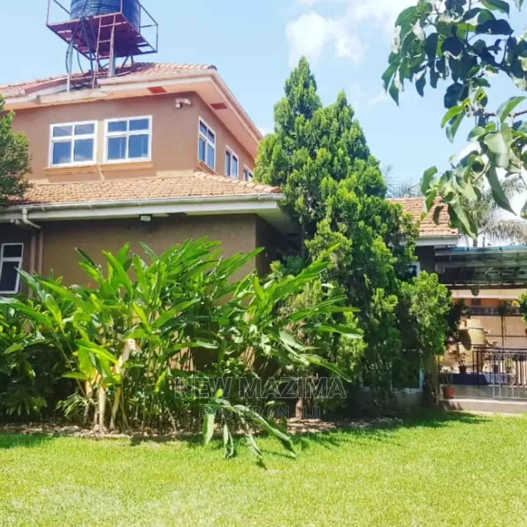 5bdrm Mansion in Muyenga Bukasa, Central Division for sale in Central Division