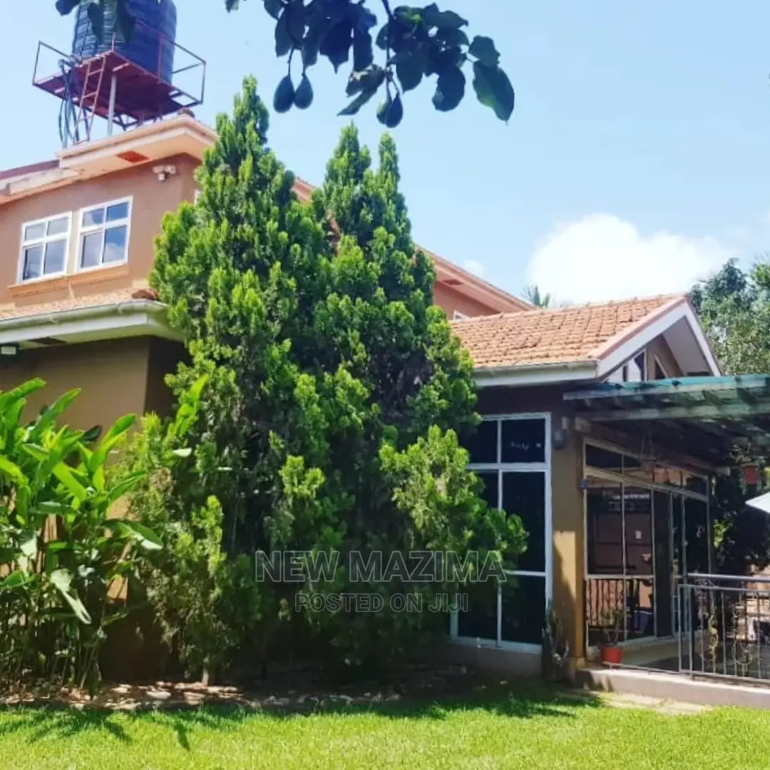 5bdrm Mansion in Muyenga Bukasa, Central Division for sale in Central Division