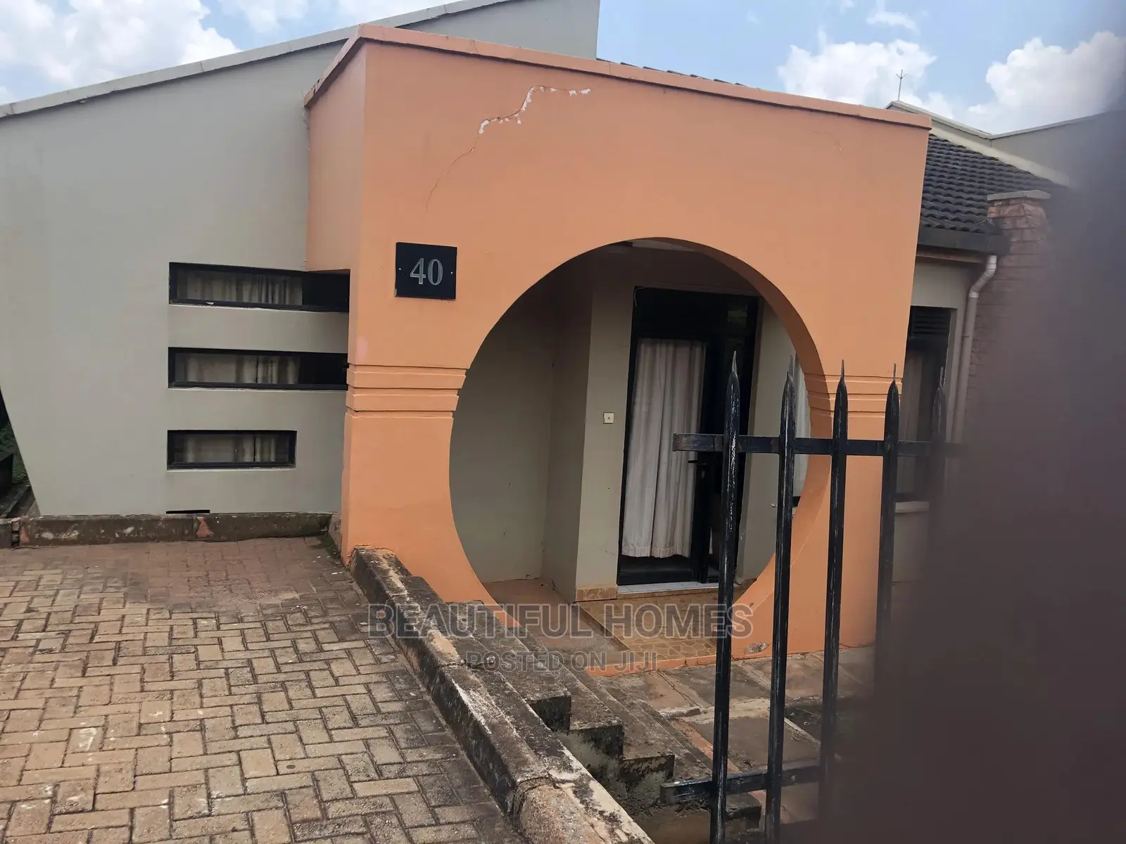 Kyanja Kensington Heights Vilas on Sell in Kampala
