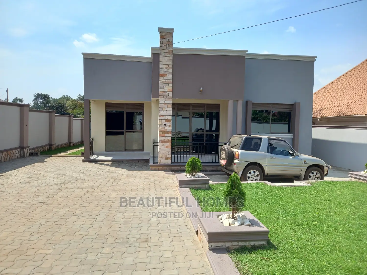 Furnished 4bdrm Bungalow in Kira, Central Division for Sale in Central Division