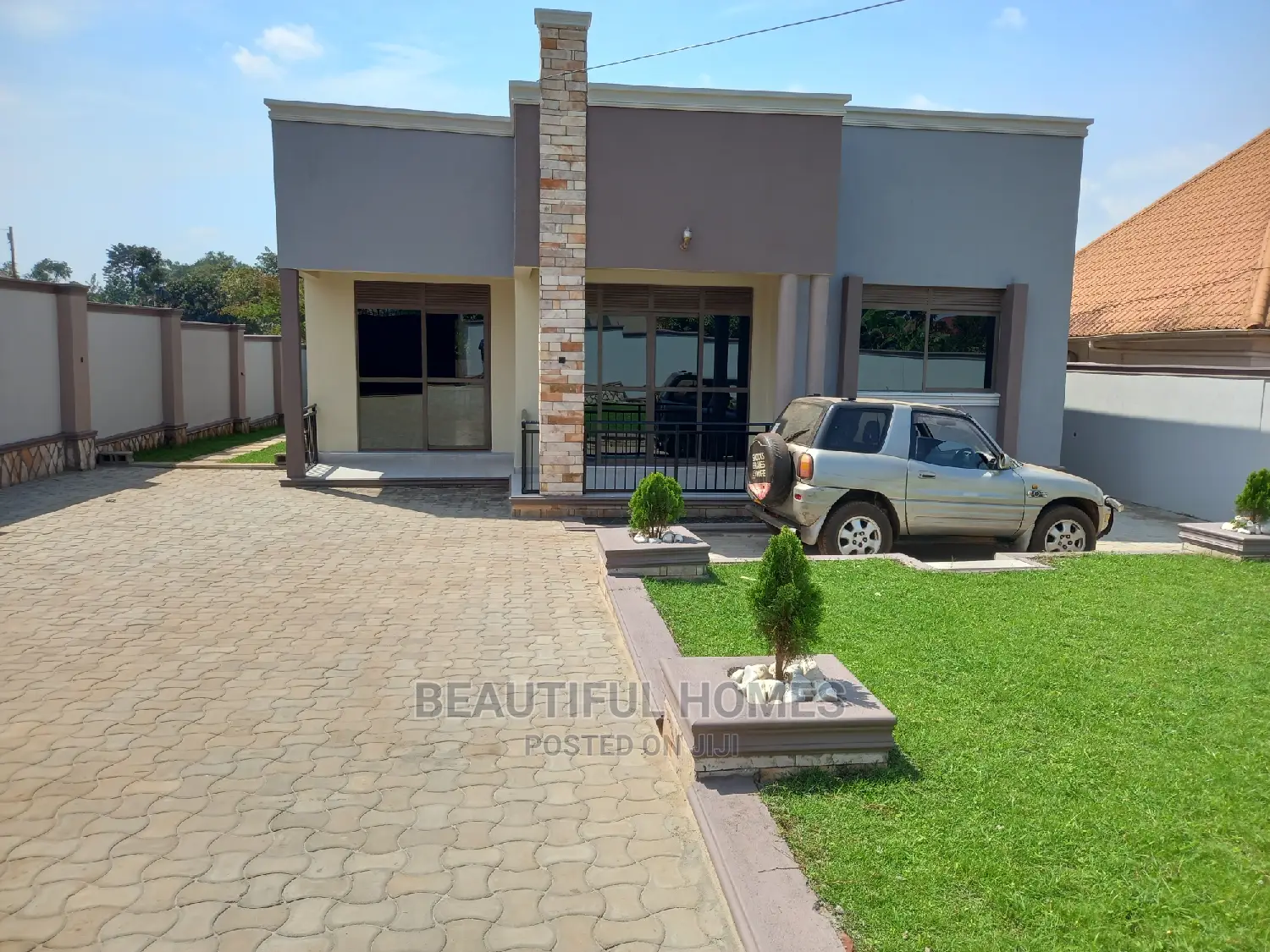 Furnished 4bdrm Bungalow in Kira, Central Division for Sale in Central Division