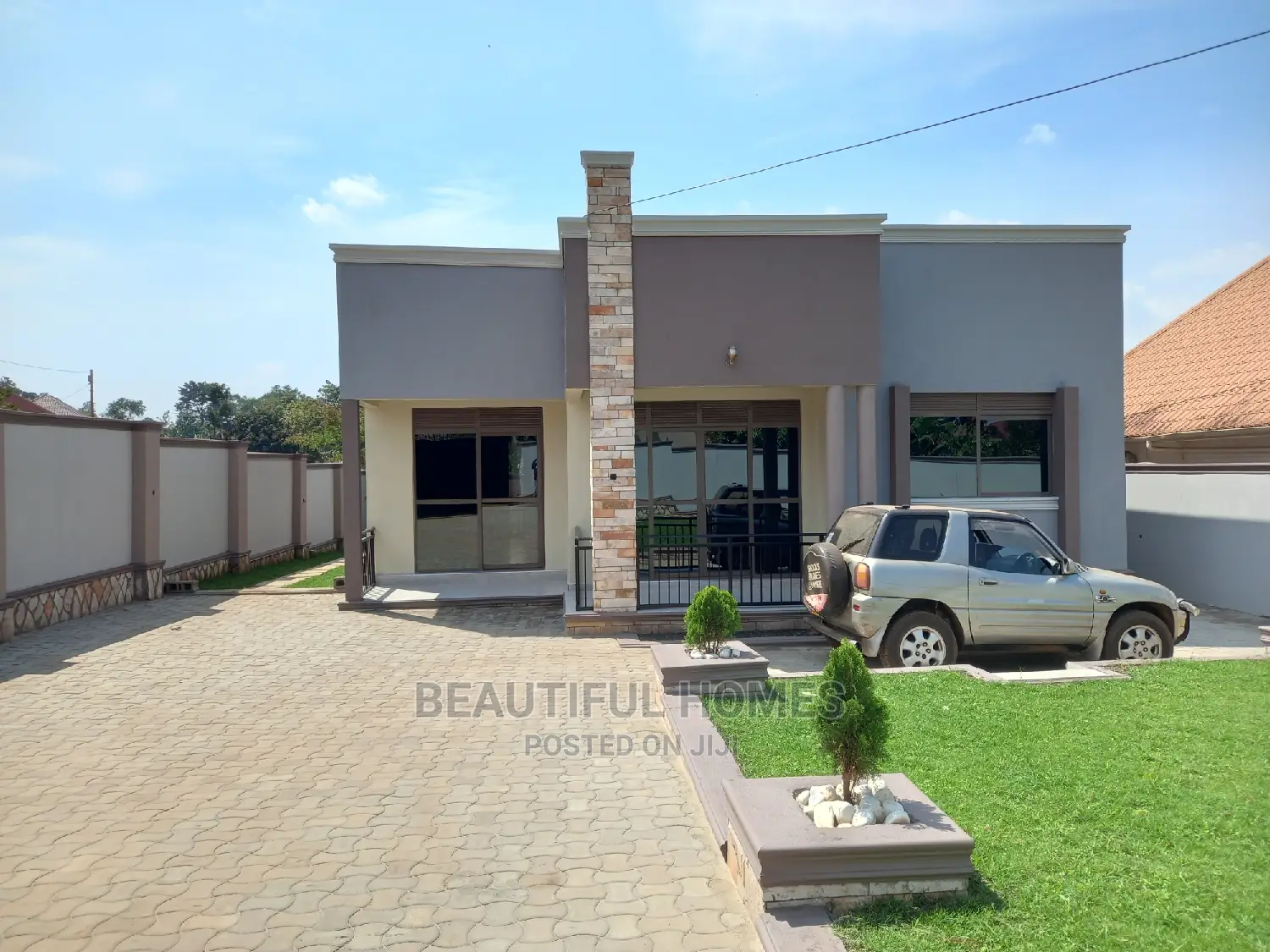 Furnished 4bdrm Bungalow in Kira, Central Division for Sale in Central Division