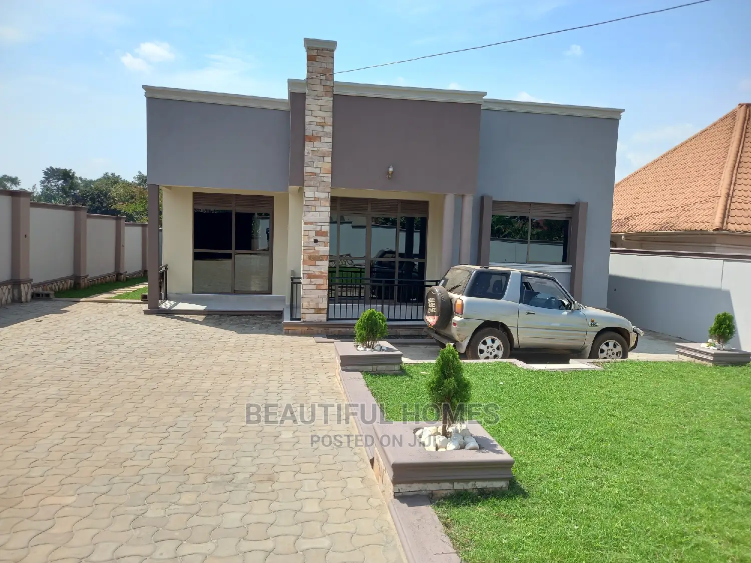 Furnished 4bdrm Bungalow in Kira, Central Division for Sale in Central Division