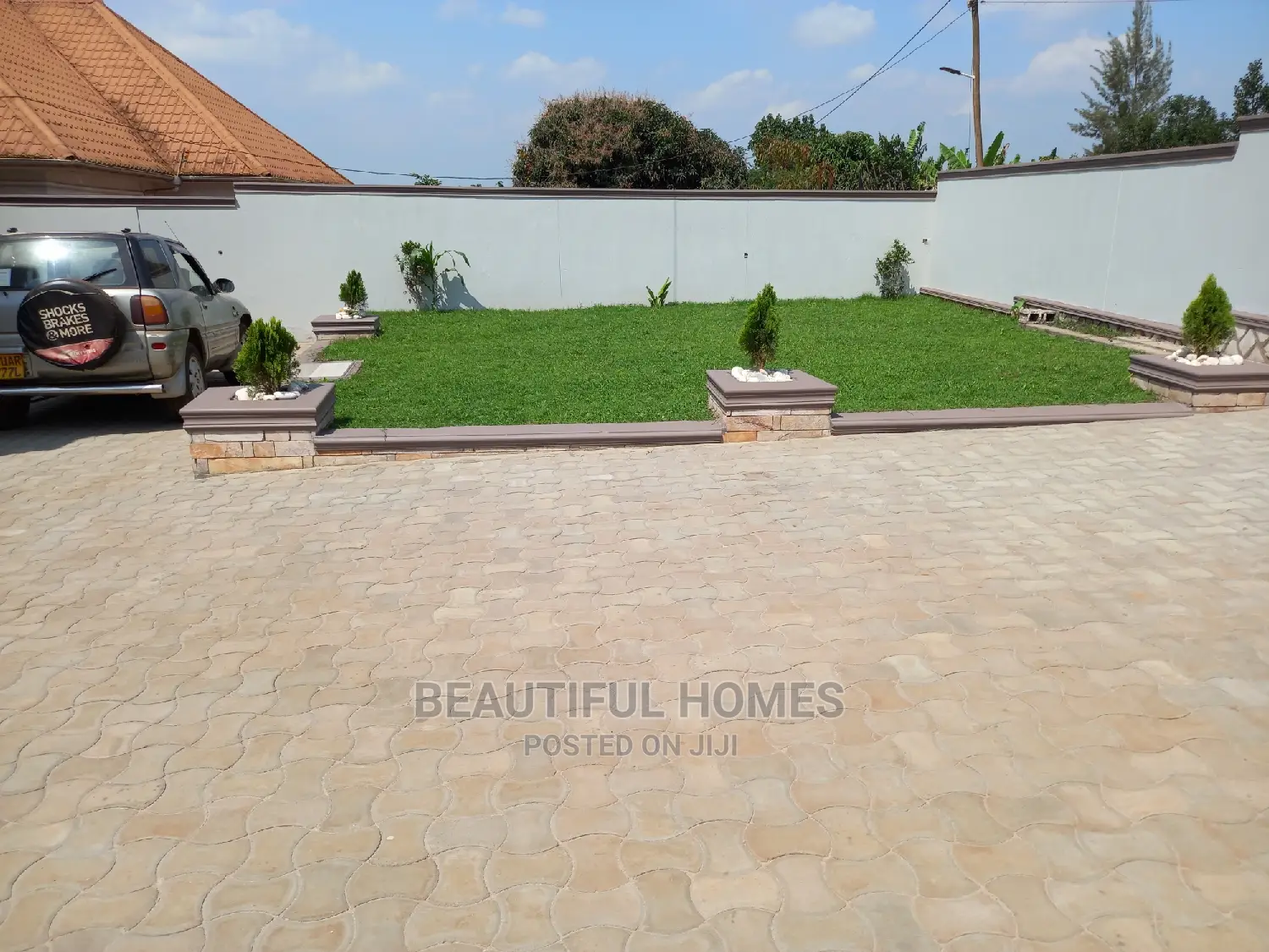 Furnished 4bdrm House in Kira for Sale in Kira