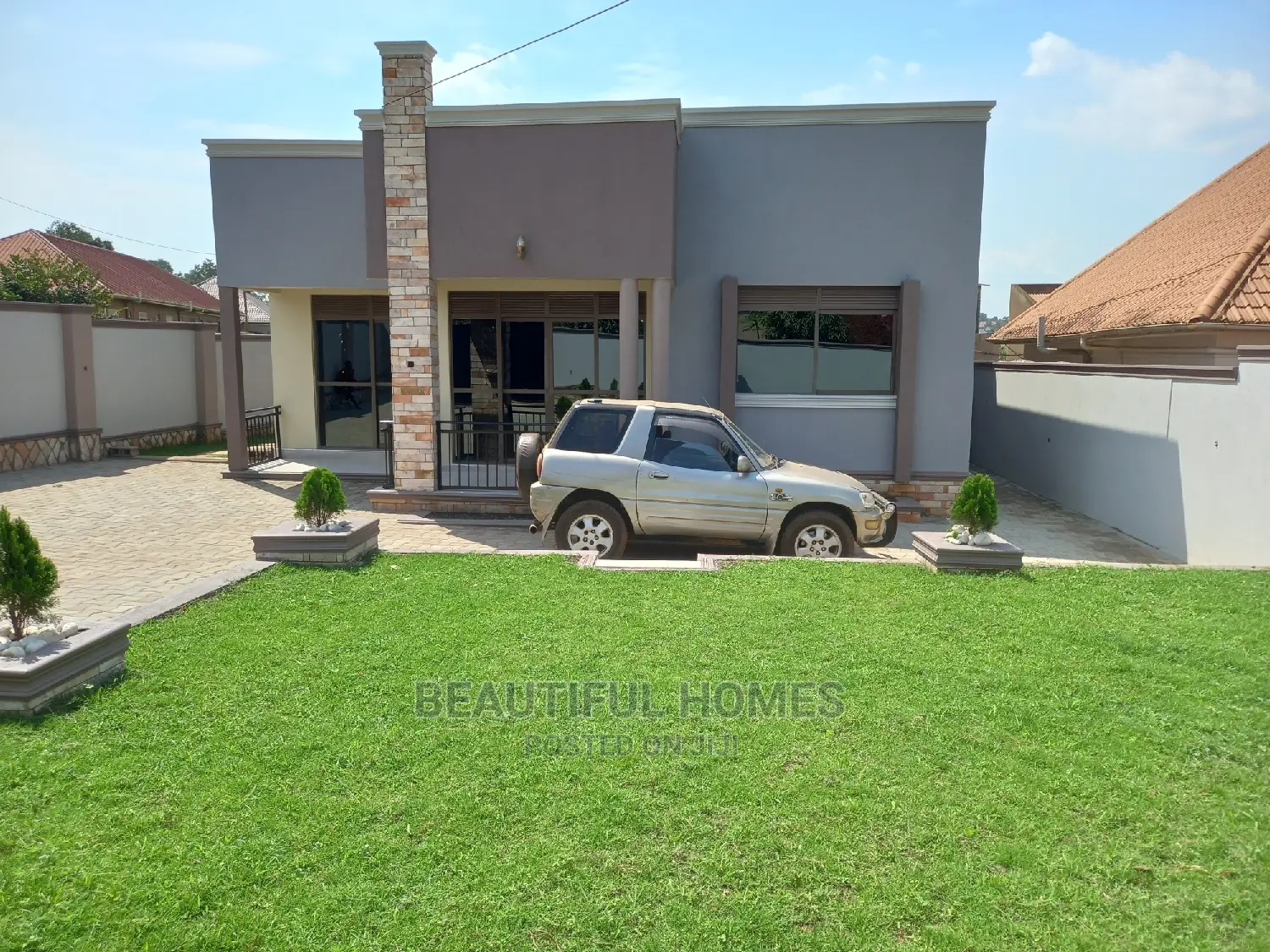 Furnished 4bdrm House in Kira for Sale in Kira