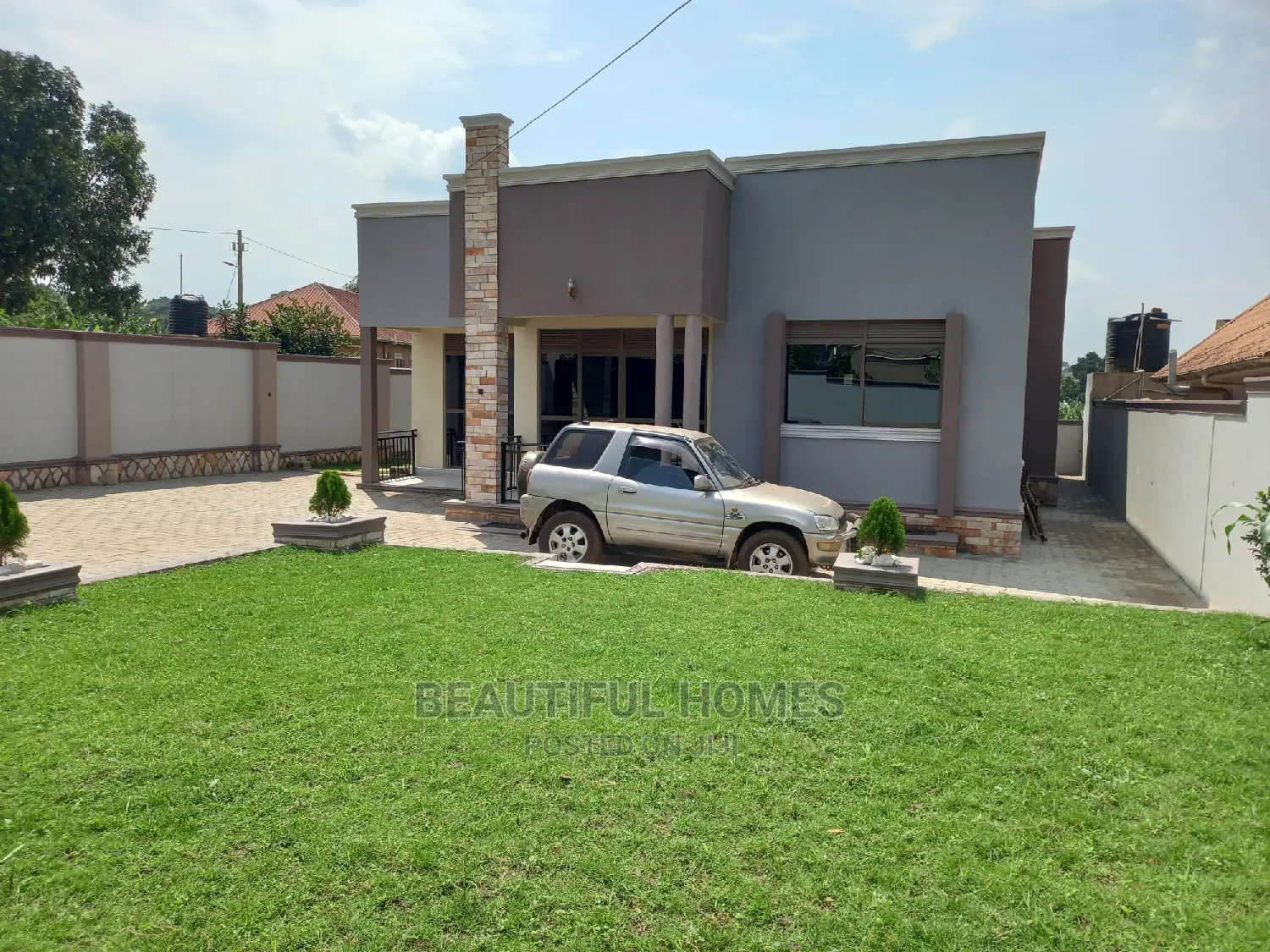 Furnished 4bdrm House in Kira for Sale in Kira