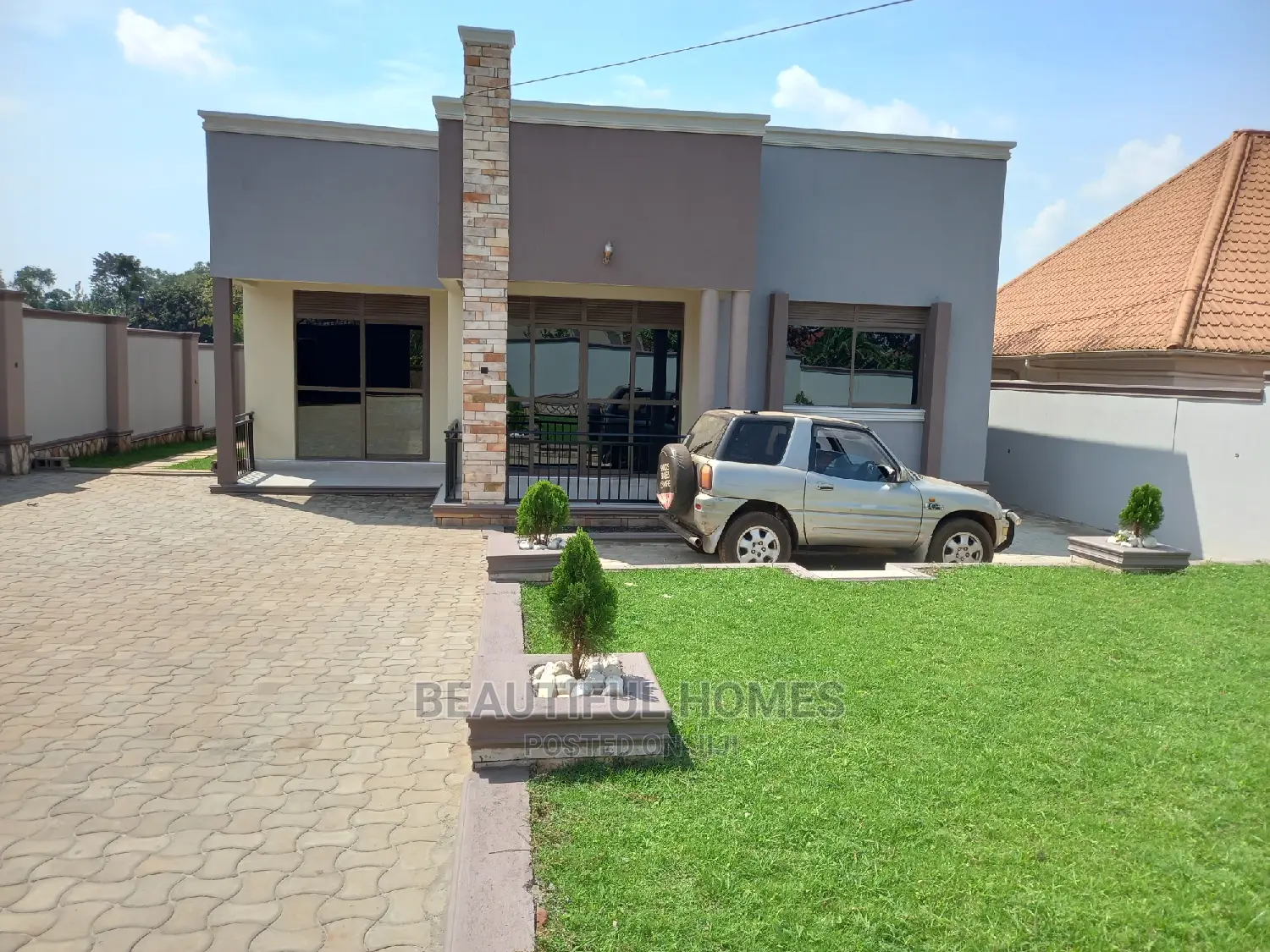 Furnished 4bdrm House in Kira for Sale in Kira