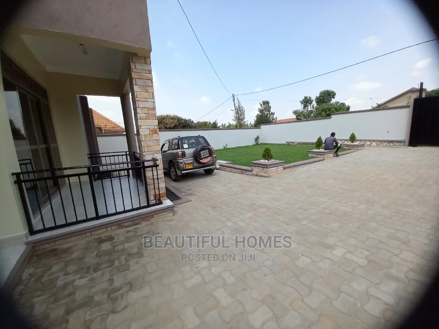 Furnished 4bdrm House in Kira for Sale in Kira