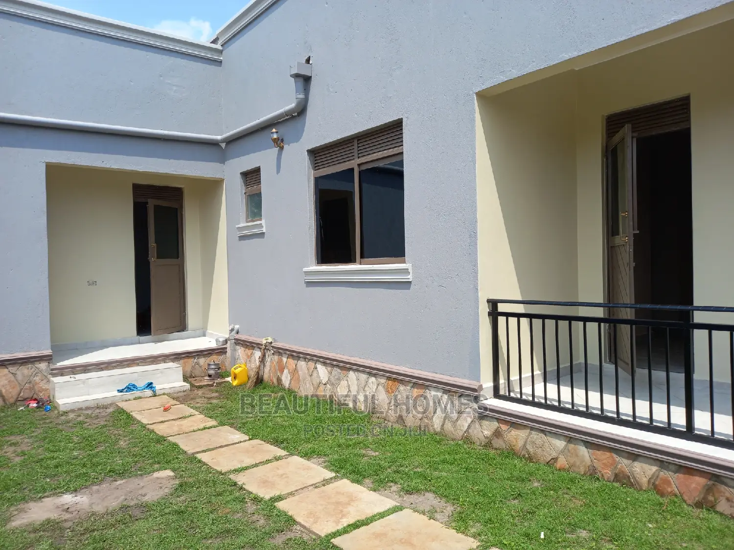 Furnished 4bdrm House in Kira for sale in Kira