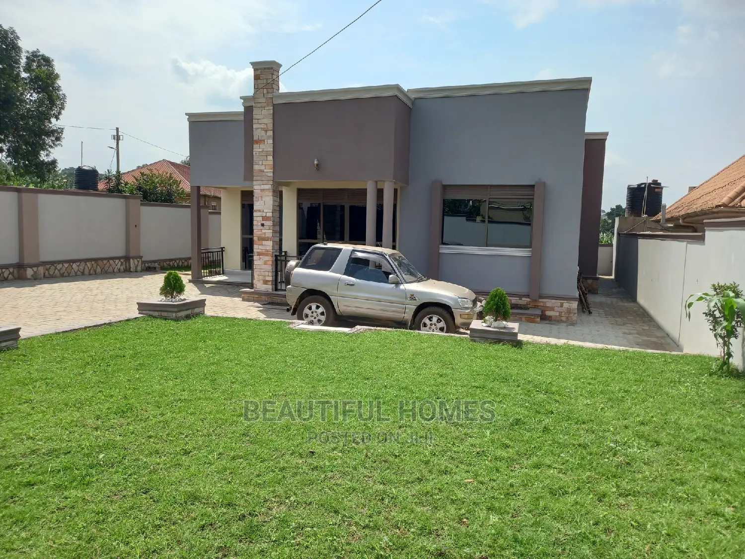 Furnished 4bdrm House in Kira for Sale in Kira