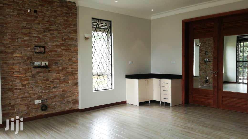 Three Bedroom House For Rent in Kampala