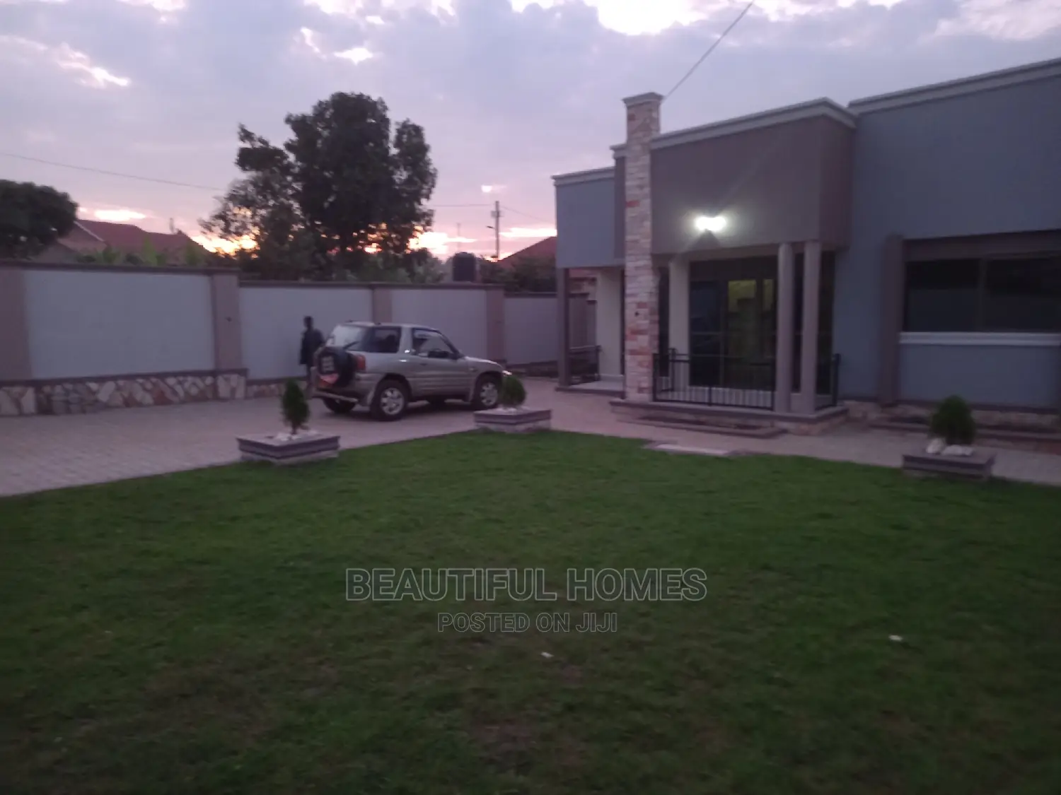 Furnished 4bdrm House in Kira, Central Division for Sale in Central Division