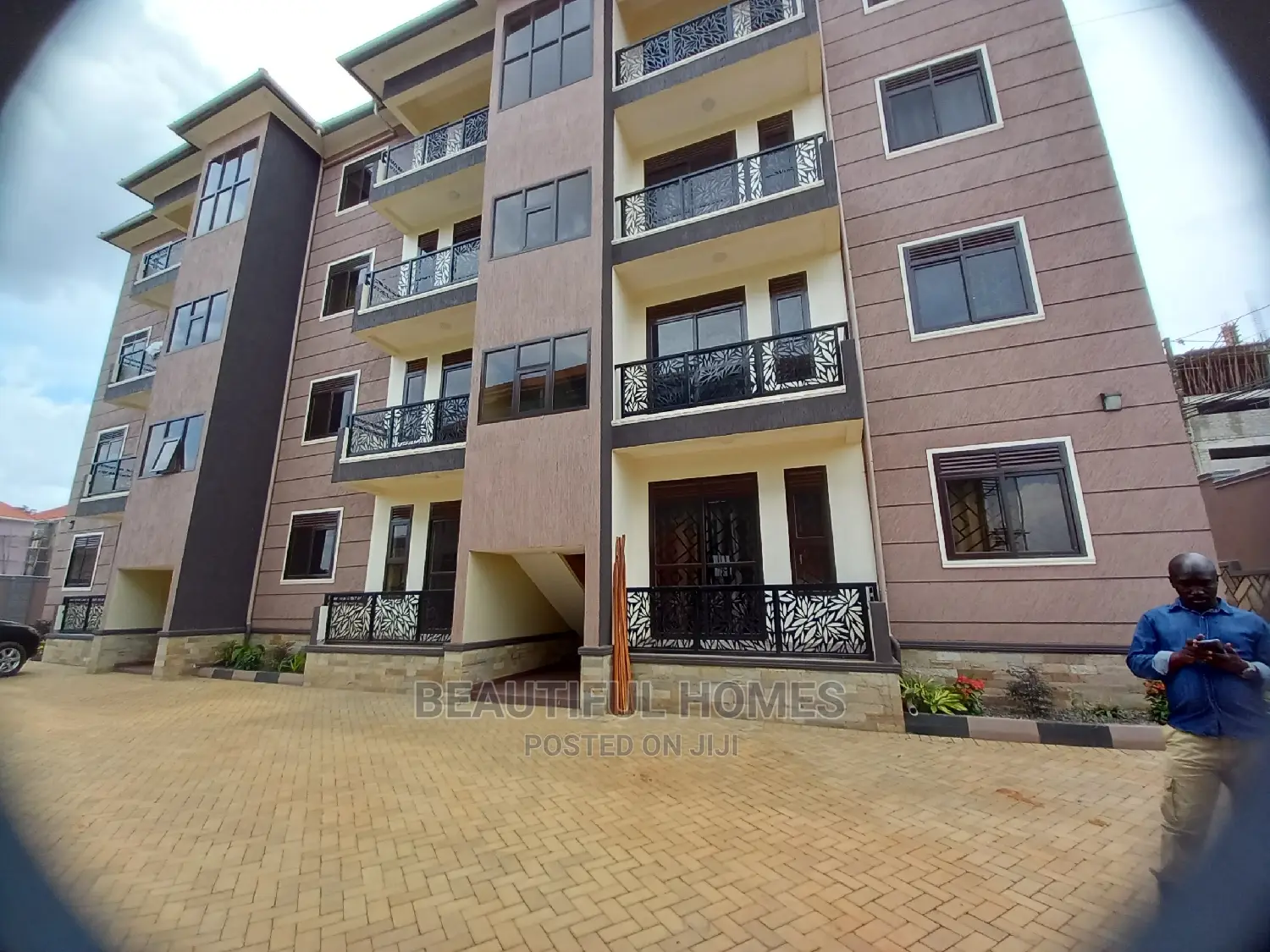 Furnished 2bdrm Apartment in Kyanja Tarmack, Central Division for Sale in Central Division