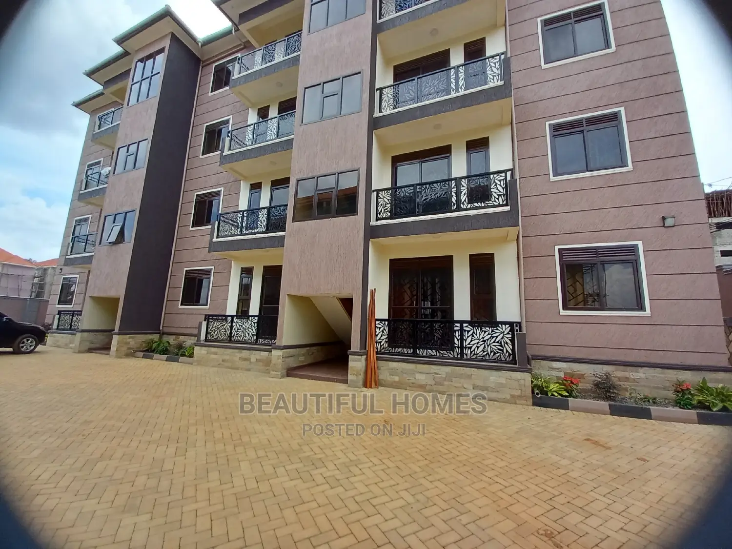 Furnished 2bdrm Block of Flats in Kyanja, Nakawa for Sale in Nakawa