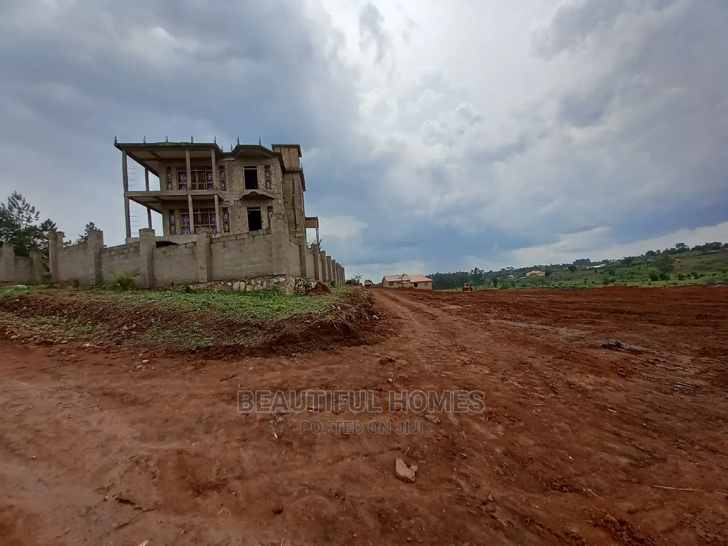 Matugga Semuto Road Emerald Estate on Sell in Nangabo