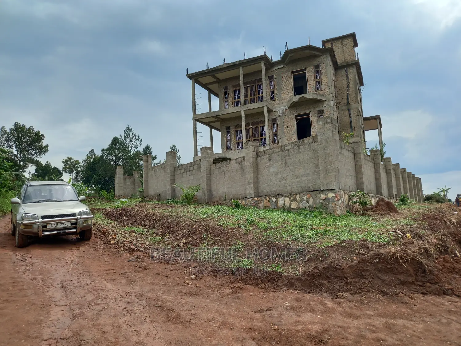 Matugga Cute Plote for Sell in Wakiso / Wakiso
