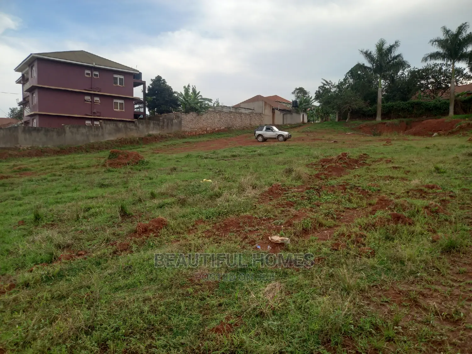 Kisaasi Komamboga Prime Land Up on Sale in Central Division