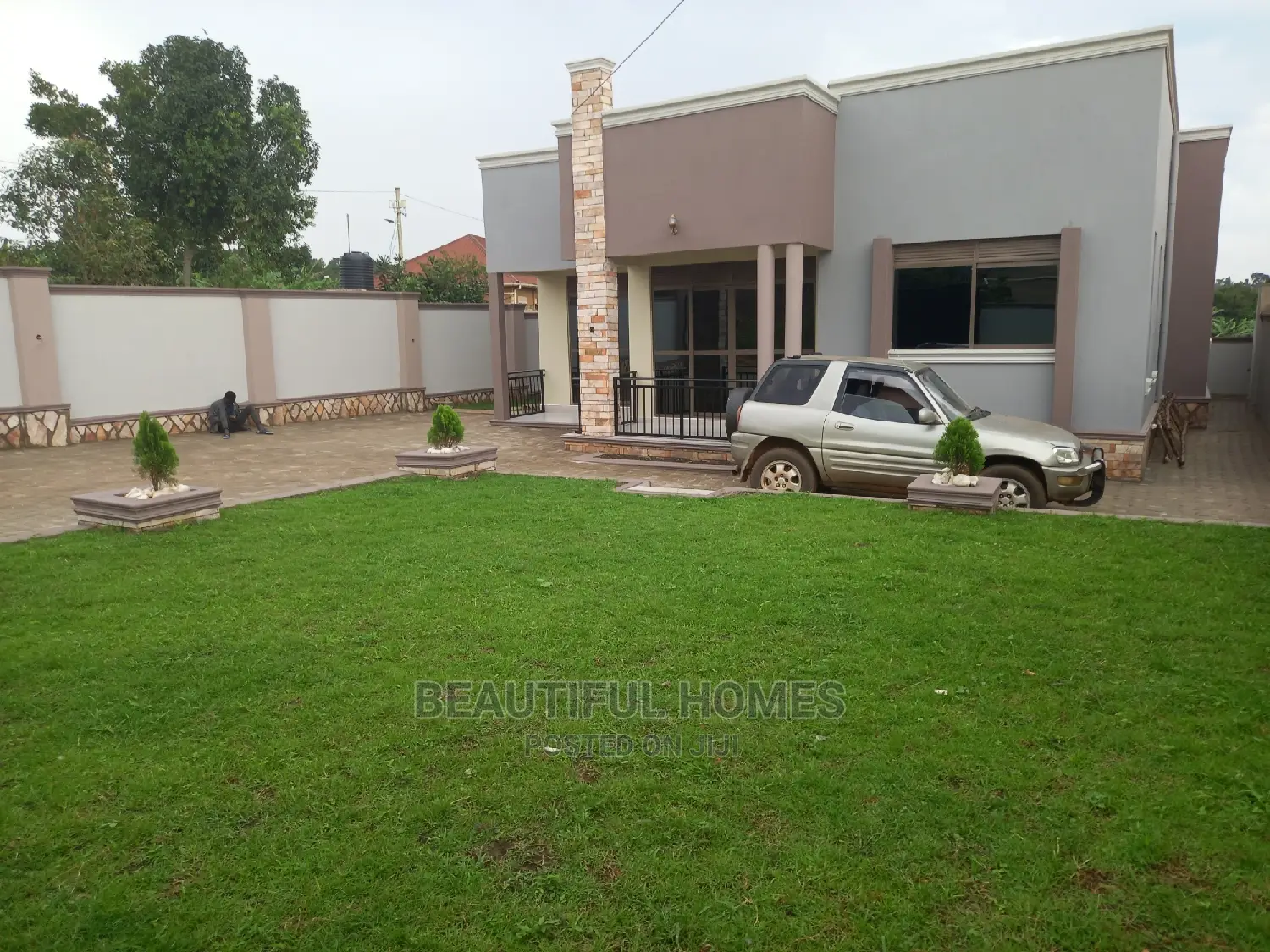 Furnished 4bdrm House in Kira for Sale in Kira