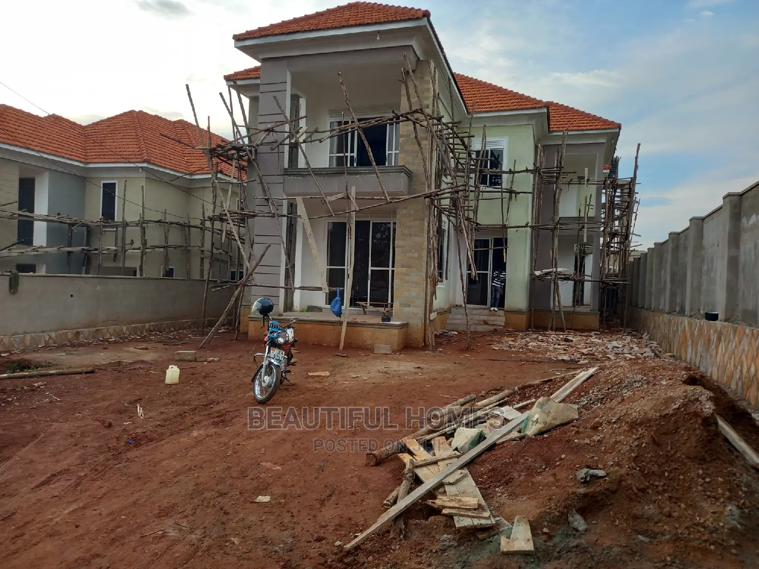 Furnished 6bdrm Mansion in Kyanja, Central Division for Sale in Central Division