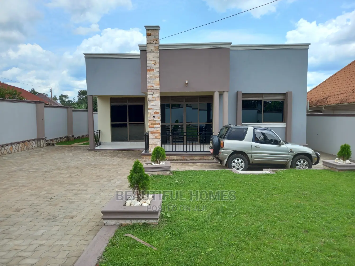 Furnished 4bdrm Bungalow in Kira for Sale in Kira