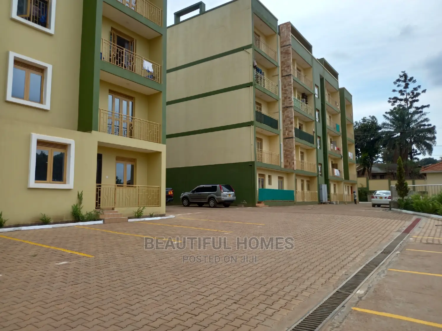 Furnished 2bdrm Condo in Bukoto, Central Division for Sale in Central Division