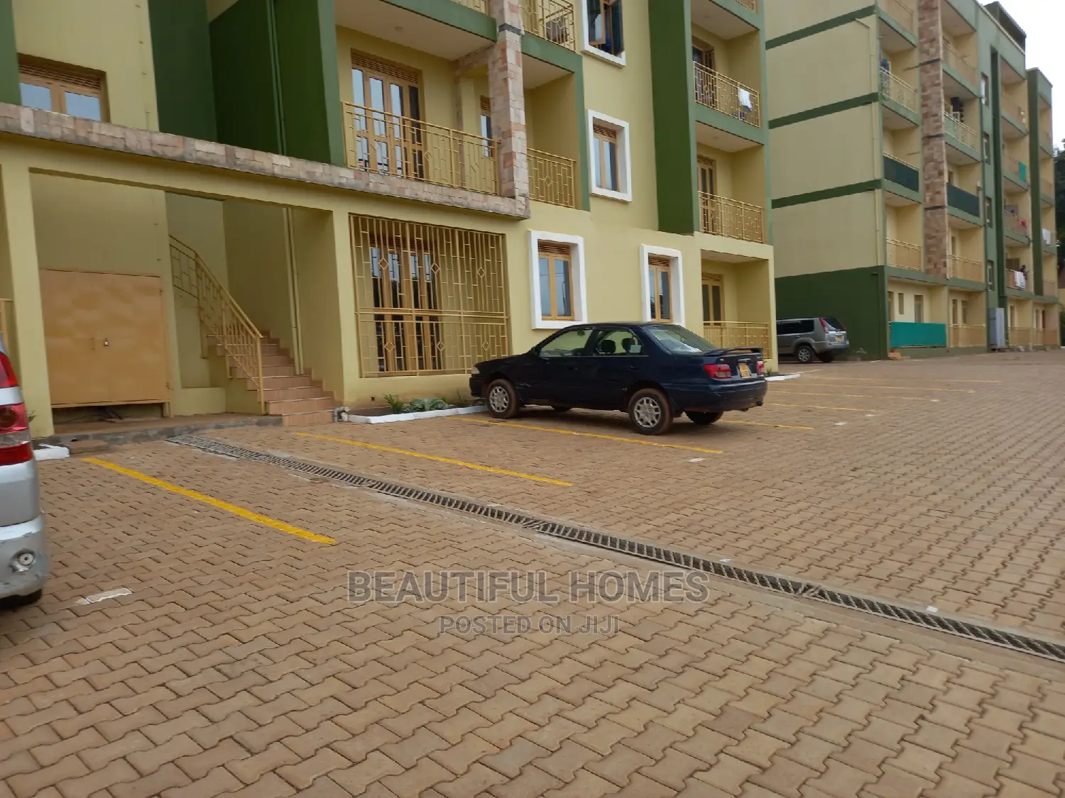 Furnished 2bdrm Condo in Bukoto, Central Division for Sale in Central Division