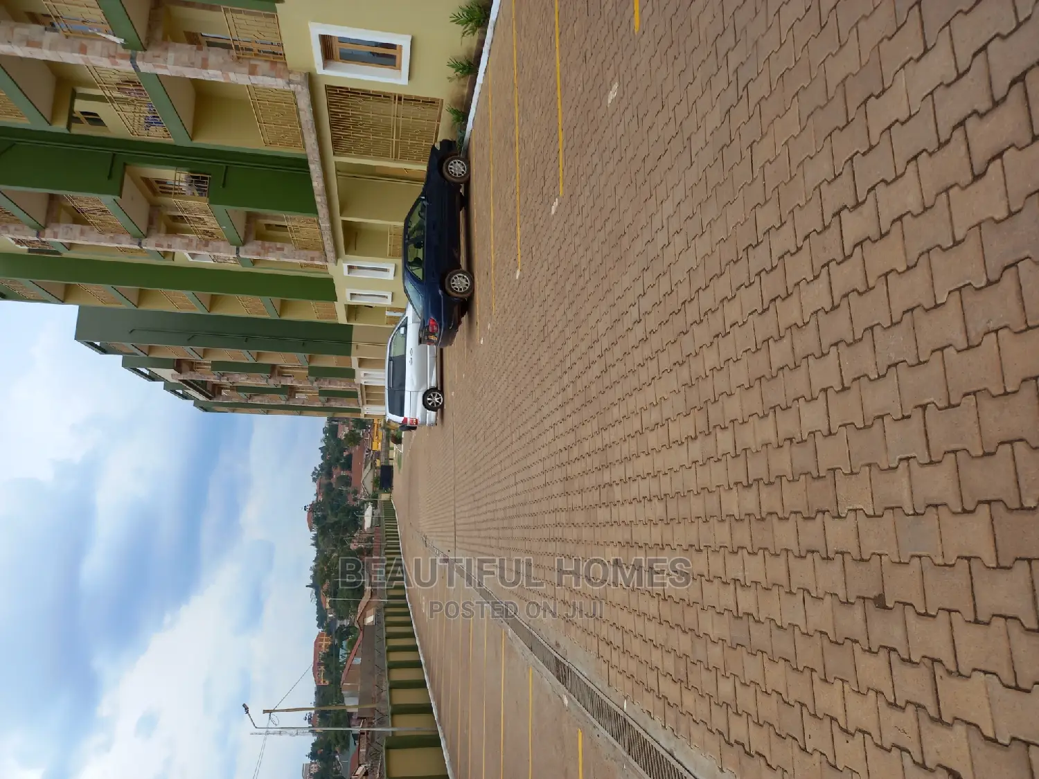 Furnished 2bdrm Condo in Bukoto, Central Division for Sale in Central Division