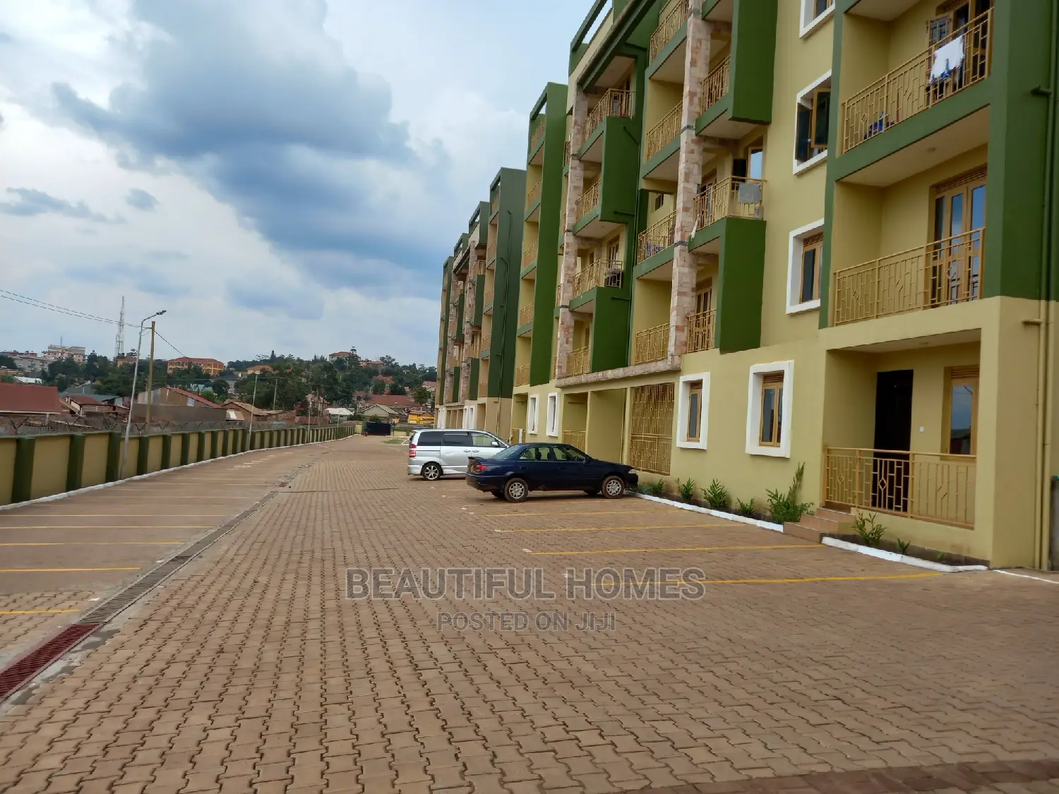 Furnished 2bdrm Condo in Bukoto, Central Division for Sale in Central Division