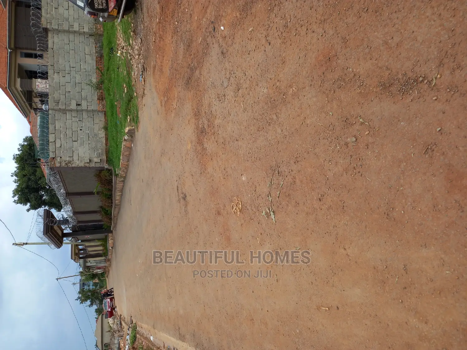 Furnished 6bdrm Mansion in Kisaasi Tarmack, Central Division for Sale in Central Division