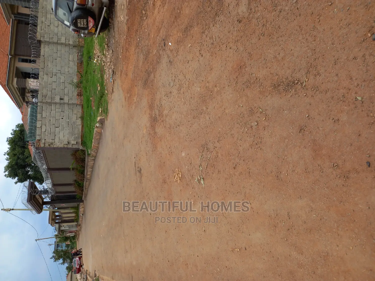 Furnished 6bdrm Mansion in Kisaasi Tarmack, Central Division for Sale in Central Division