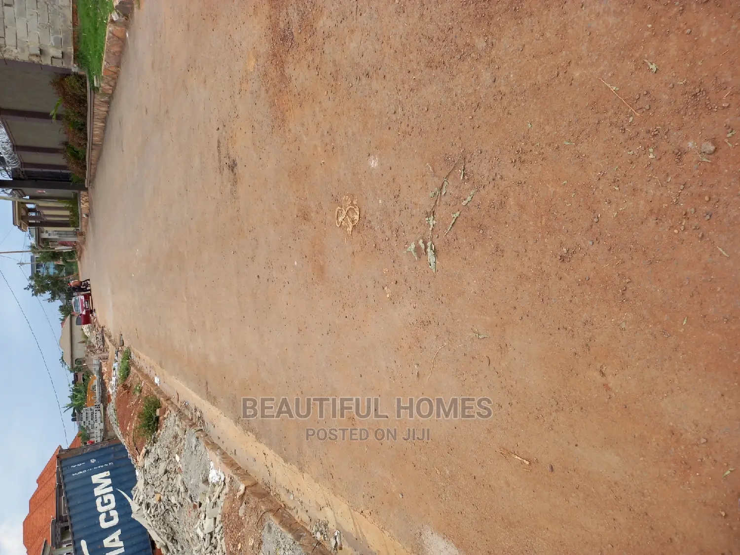 Furnished 6bdrm Duplex in Bukoto, Central Division for Sale in Central Division