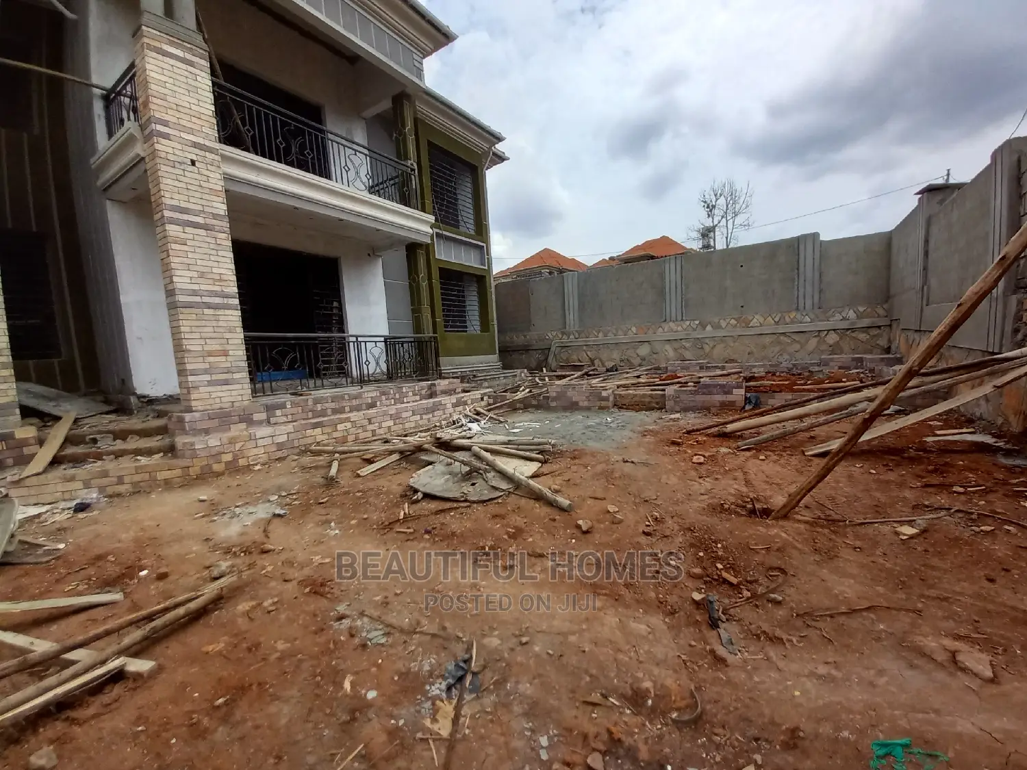 Furnished 6bdrm House in Kisaasi All Tarmack, Central Division in Central Division