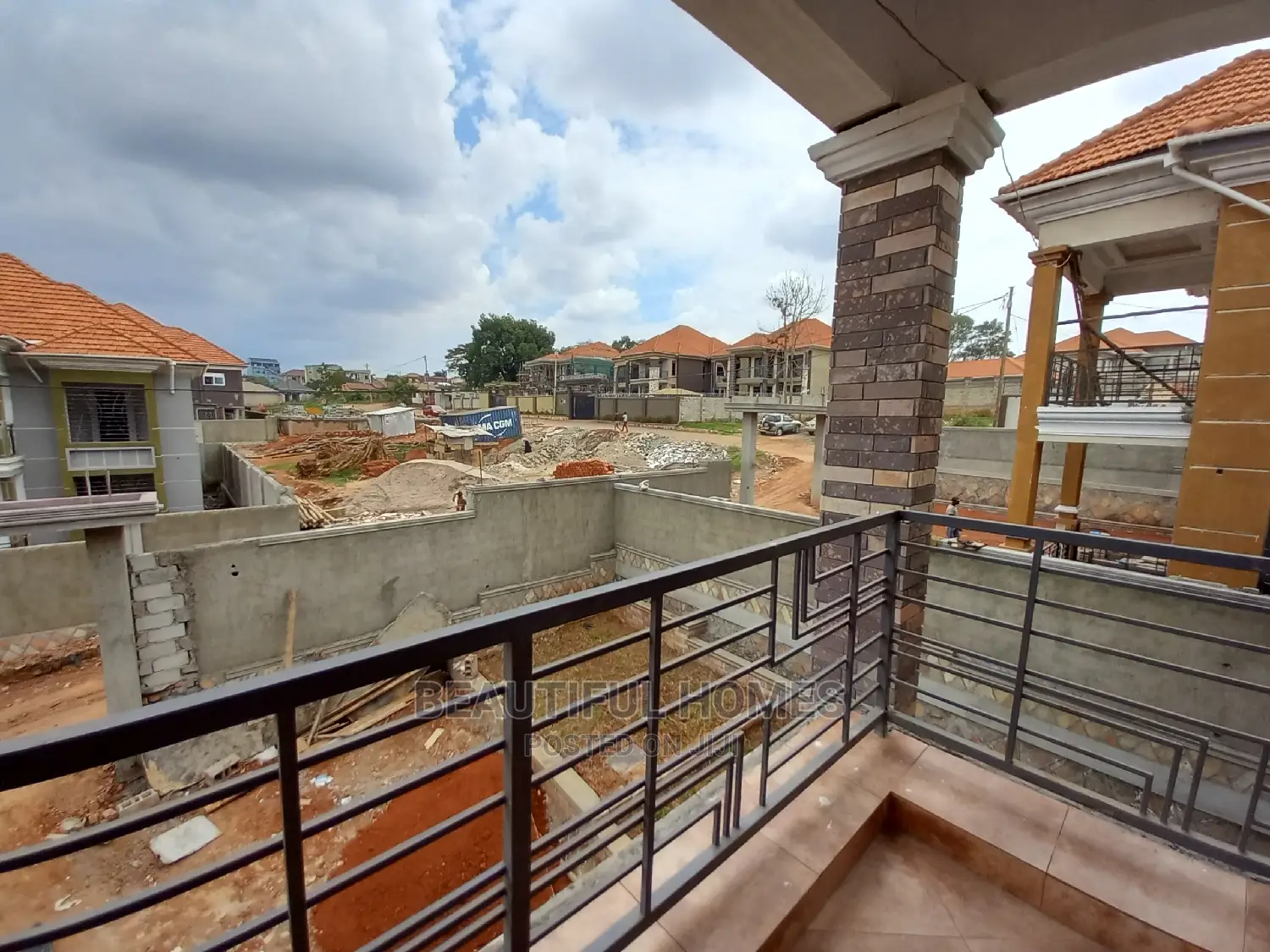 Furnished 6bdrm House in Kisaasi, Central Division for Sale in Central Division