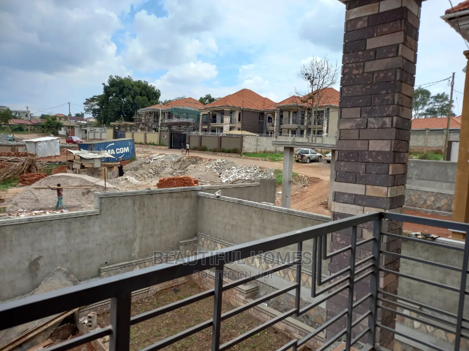 Furnished 6bdrm House in Kisaasi, Central Division for Sale in Central Division
