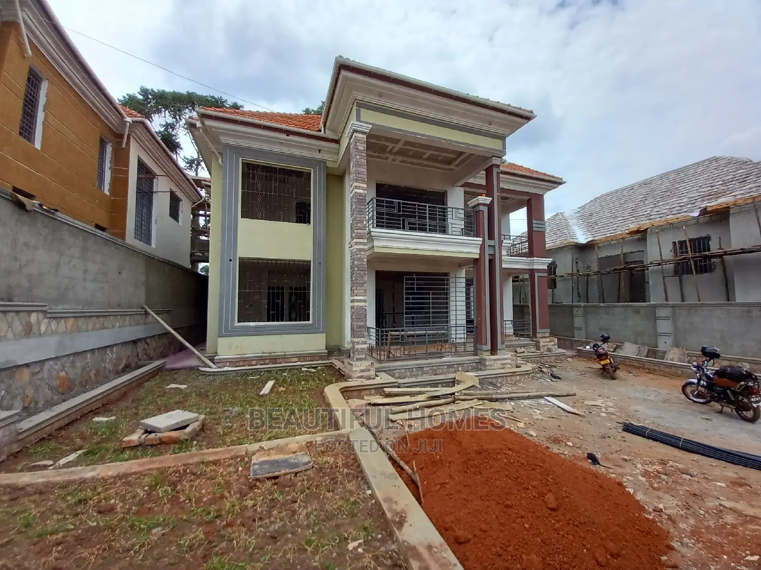 Furnished 6bdrm Mansion in Kisaasi Corporate, Central Division in Central Division