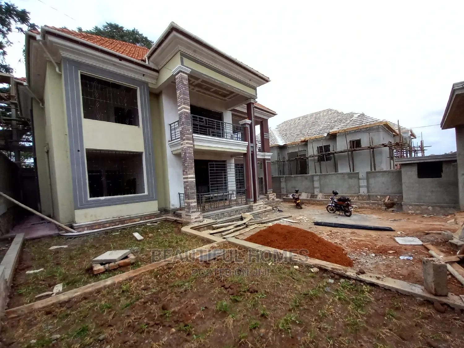 Furnished 6bdrm Mansion in Kisaasi Tarmacked, Central Division in Central Division