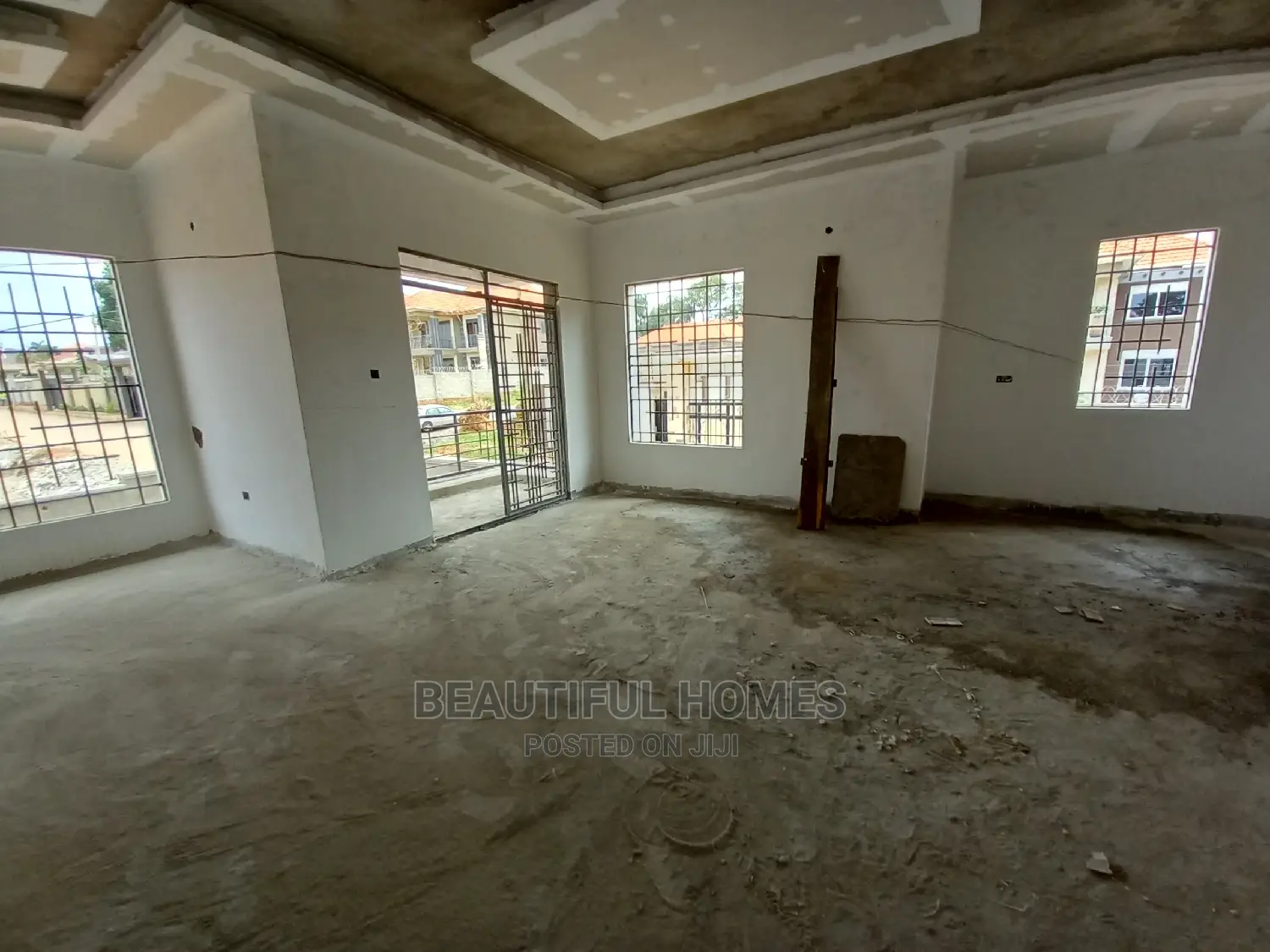 Furnished 6bdrm Mansion in Kisaasi, Central Division for Sale in Central Division