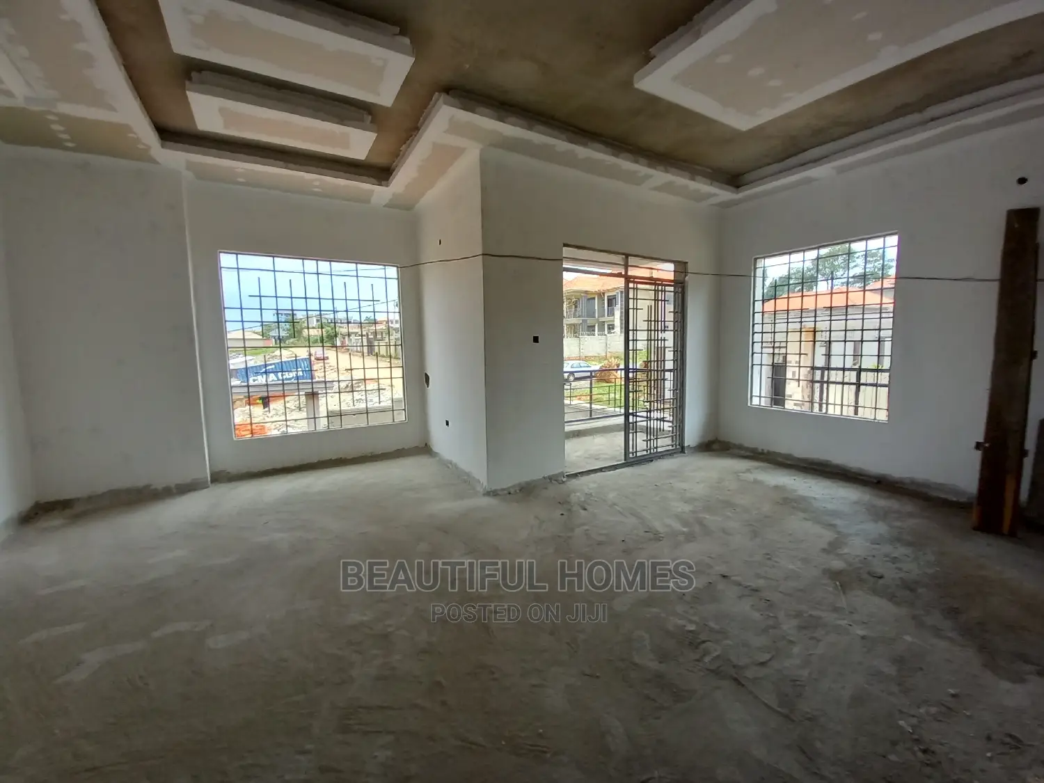 Furnished 6bdrm Mansion in Kisaasi, Central Division for Sale in Central Division