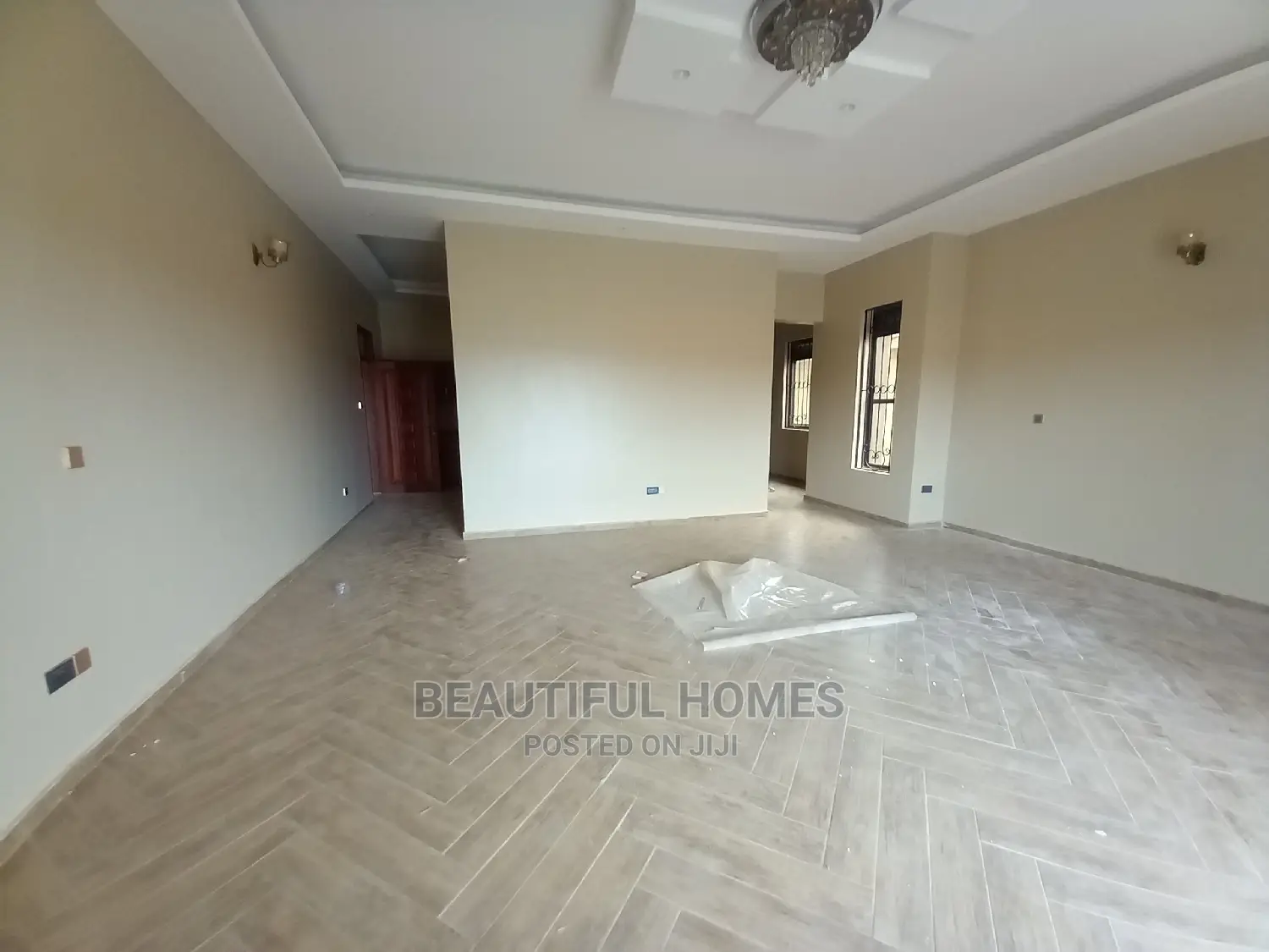 Furnished 6bdrm Mansion in Kisaasi Beauty, Central Division for Sale in Central Division