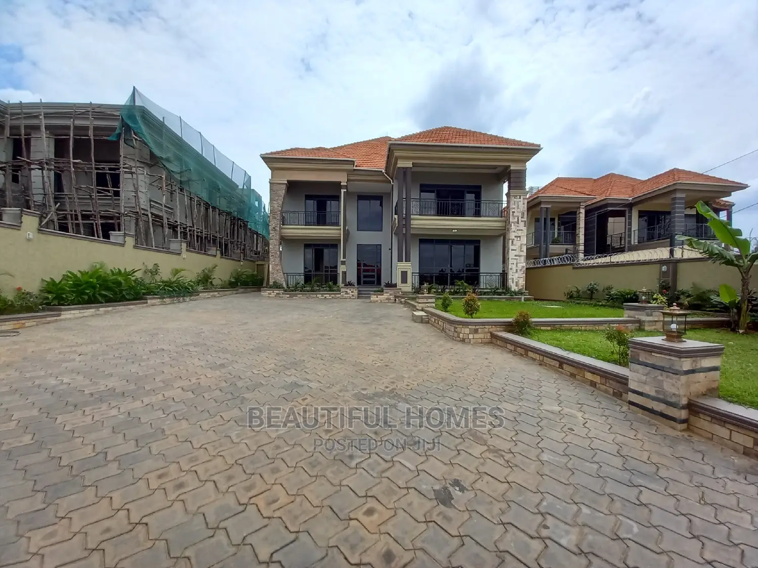 Furnished 6bdrm Mansion in Kisaasi High, Central Division for Sale in Central Division