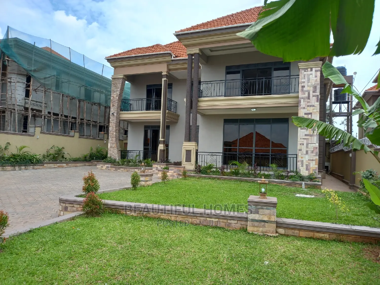 Furnished 6bdrm House in Kisaasi Corporate, Central Division for Sale in Central Division