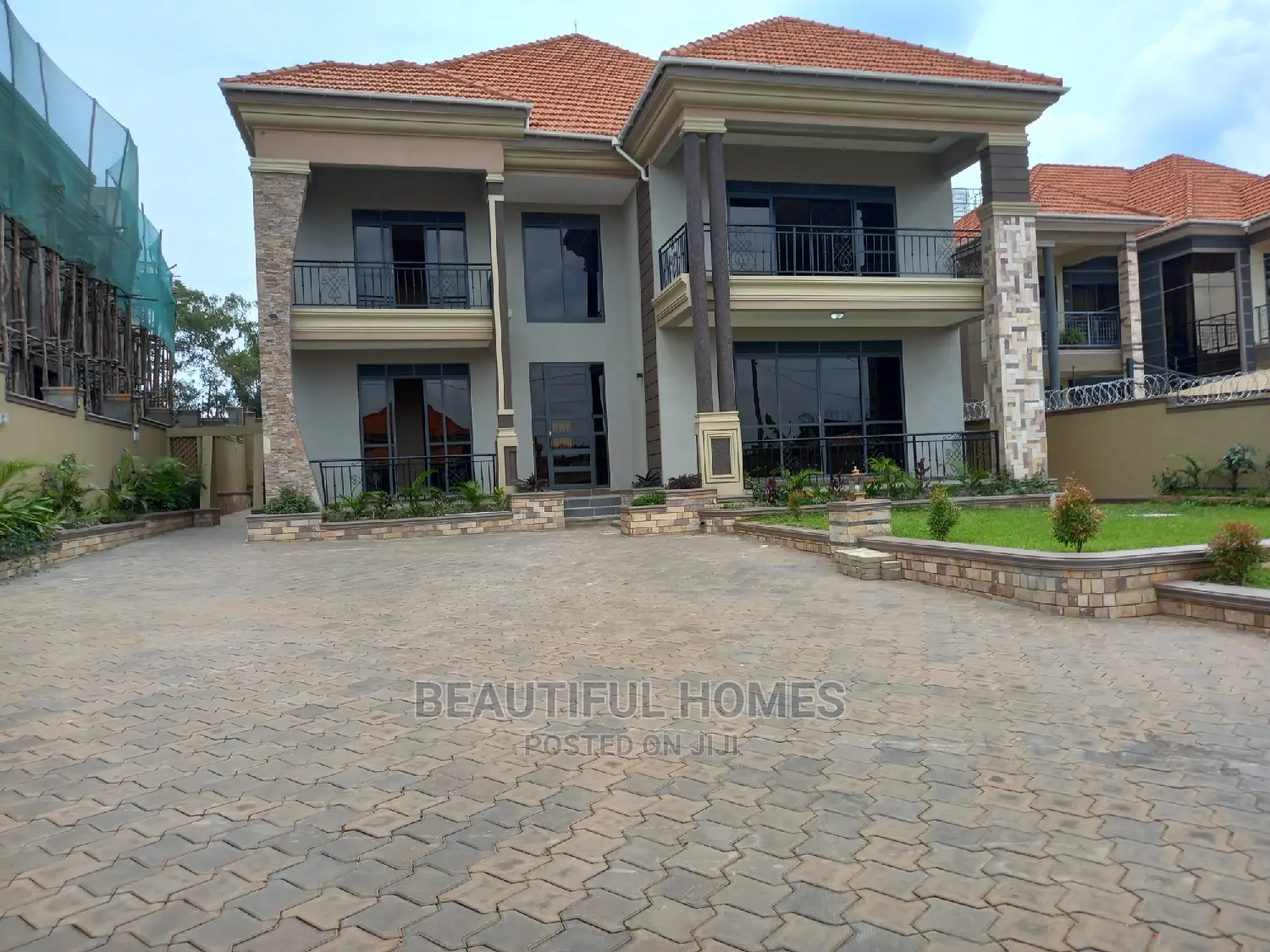 Furnished 6bdrm House in Kisaasi Corporate, Central Division for Sale in Central Division