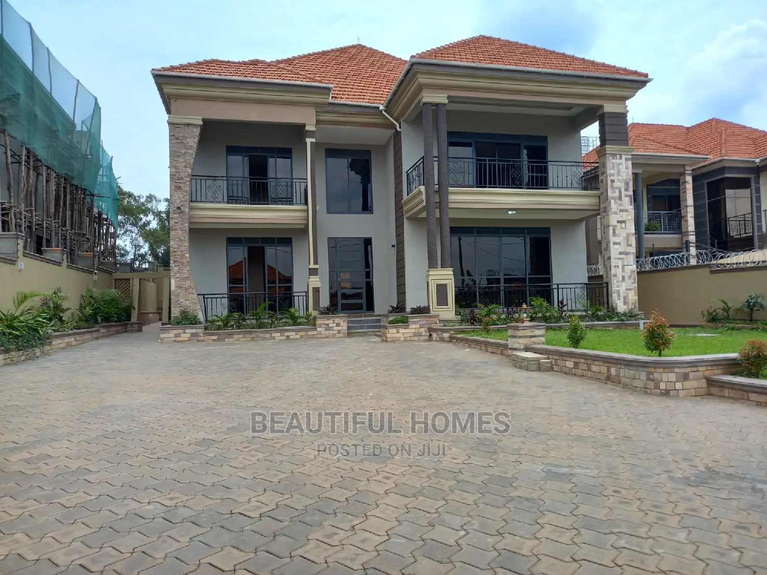 Furnished 6bdrm Mansion in Kisaasi Tarmacked, Central Division in Central Division