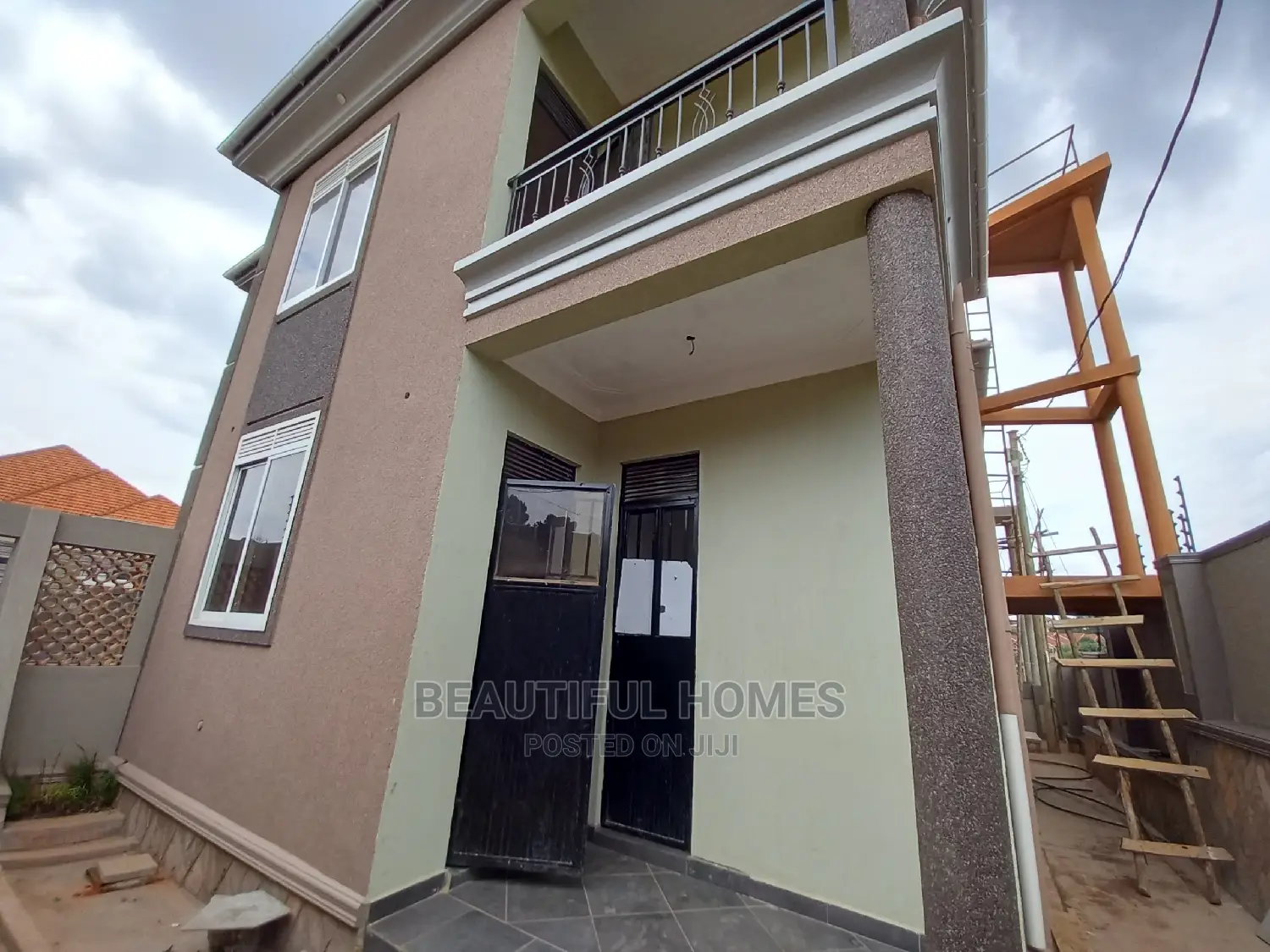 Furnished 7bdrm Mansion in Kisaasi Posh, Central Division for Sale in Central Division