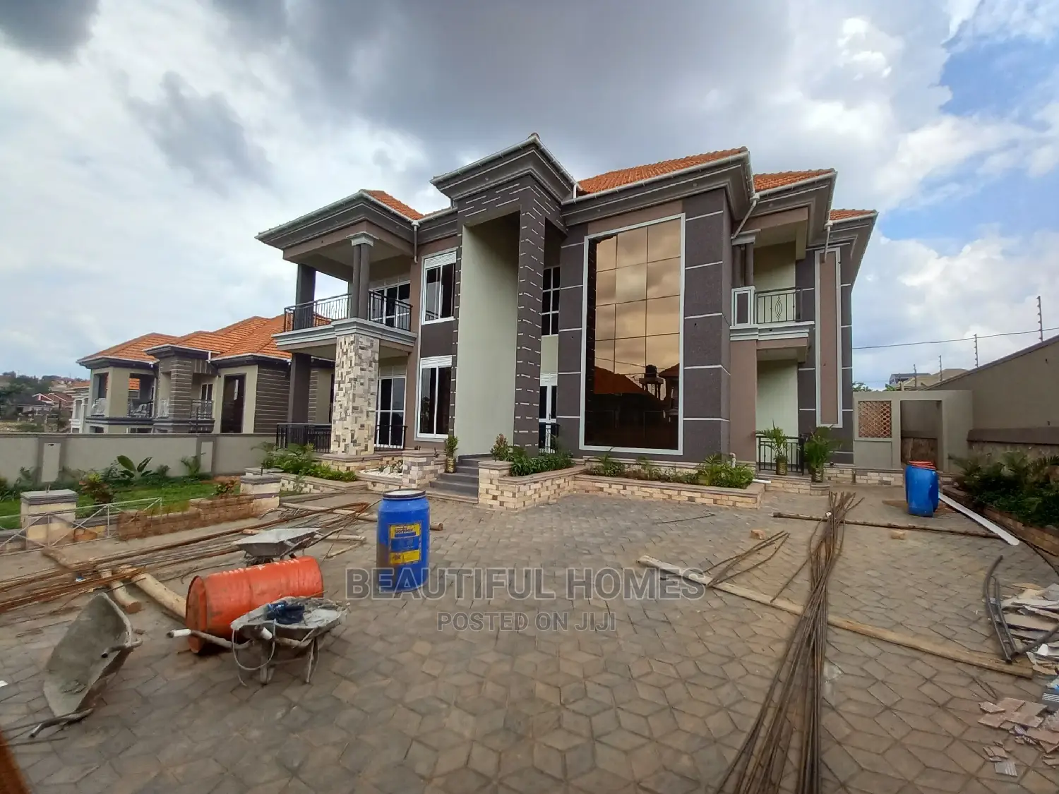 Furnished 7bdrm Mansion in Kisaasi Posh, Central Division for Sale in Central Division